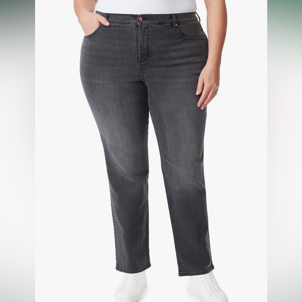 Gloria Vanderbilt woman’s Amanda classic high rise tapered jeans gray pants 12